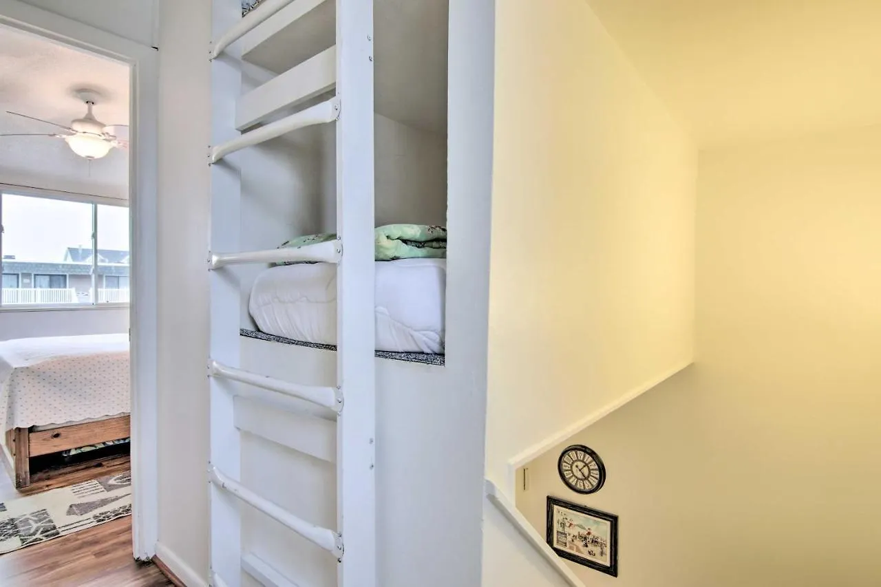Holiday home Bayside Ocean City Townhome Less Than 1 Mi To Beaches!